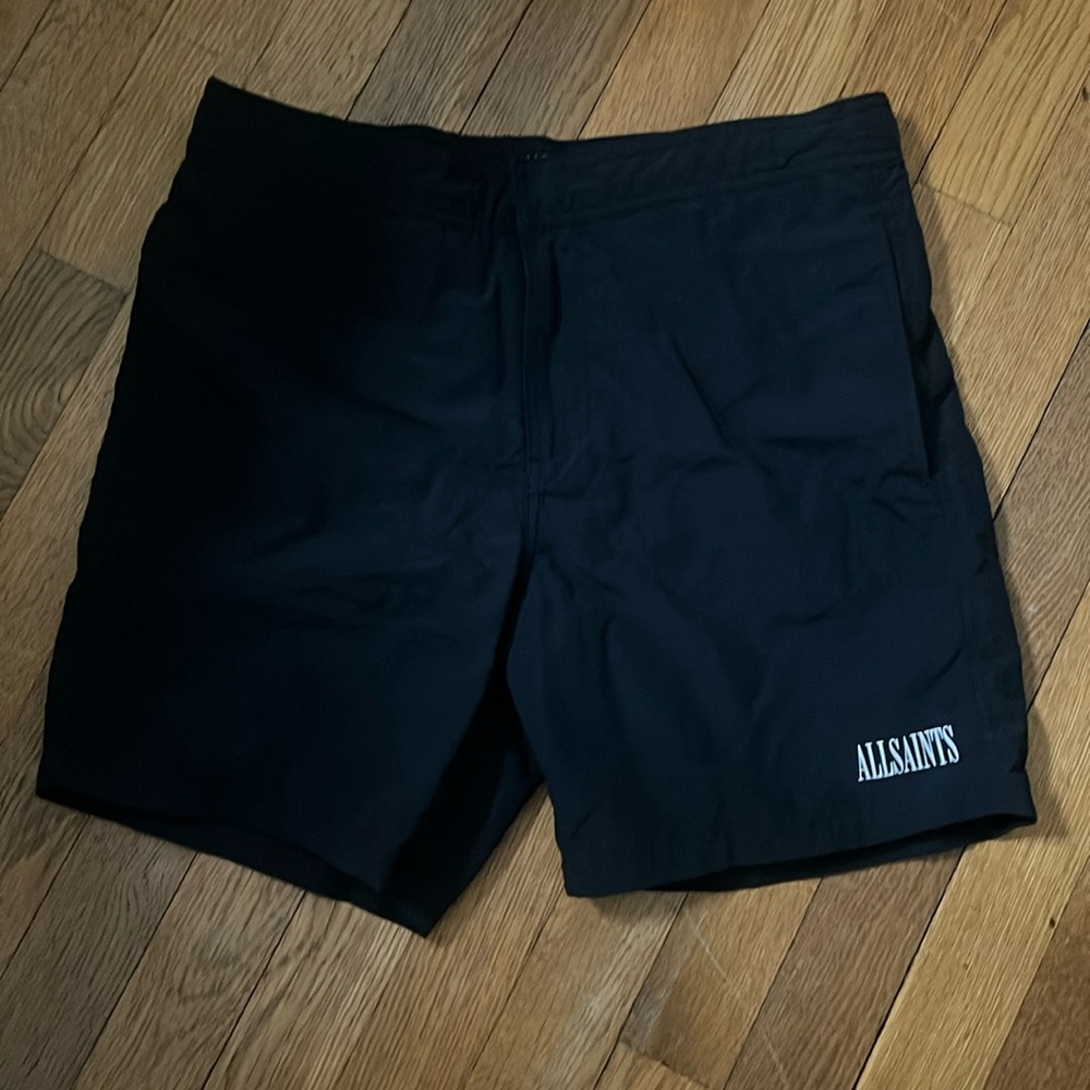 Men’s allsaints mid thigh black shorts